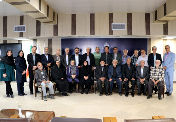 بزرگداشت خاطرات و تجارب بازنشستگان دانشگاه بیرجند در مراسم «دورهمی خاطره‌ها»