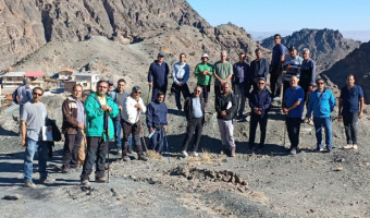 برگزاری برنامه کوهنوردی به مناسبت گرامیداشت روز جهانی مربی