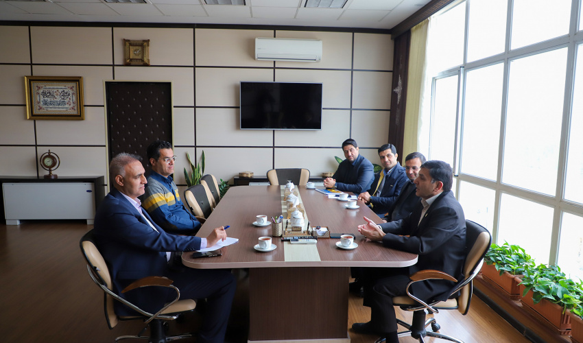 بازدید رئیس گروه استانی امور برنامه و بودجه از پروژه‌های عمرانی دانشگاه بیرجند